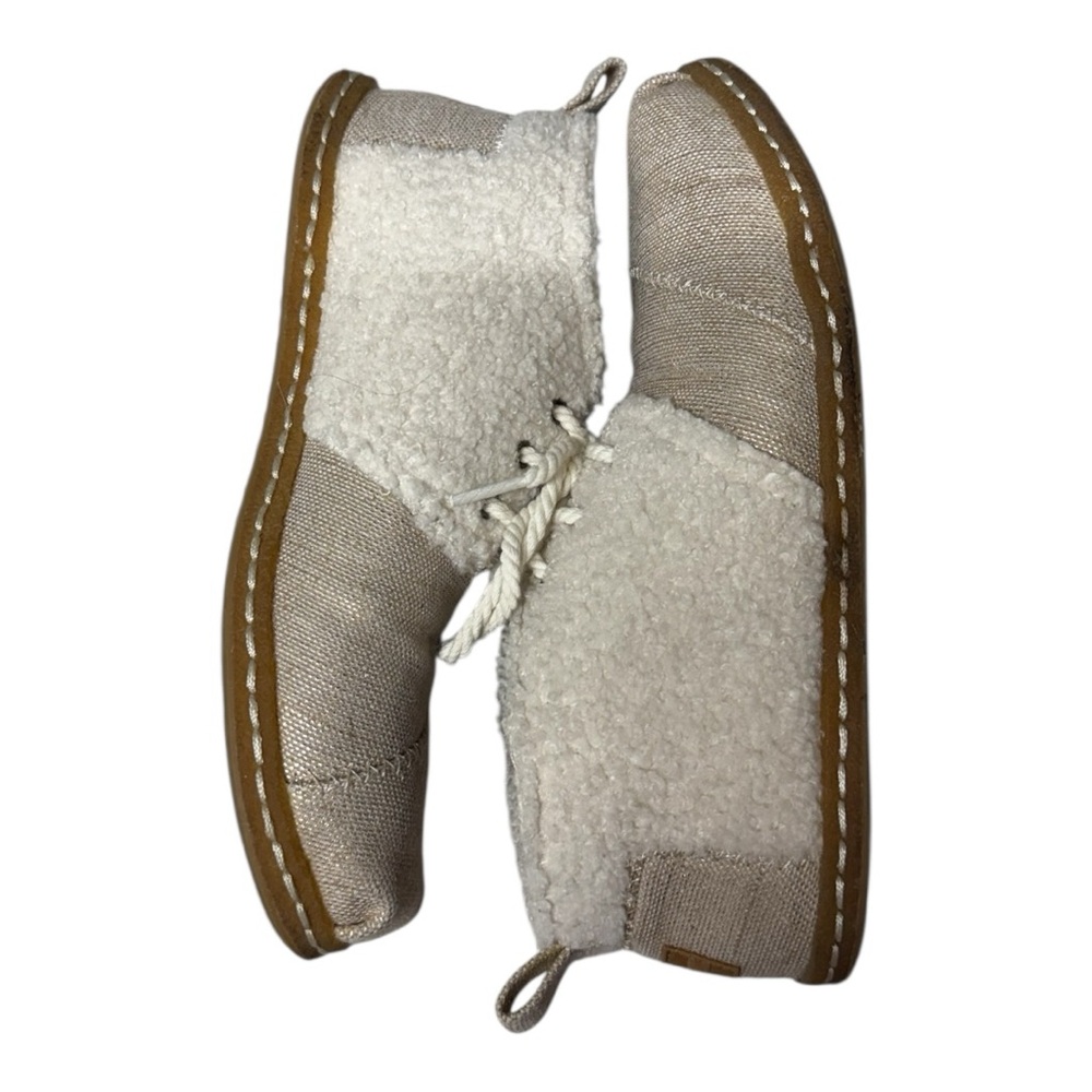 Toms Women's tan shimmer and Cream Ankle Boots